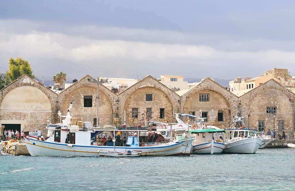 What to Wear in Chania in September: Packing Guide