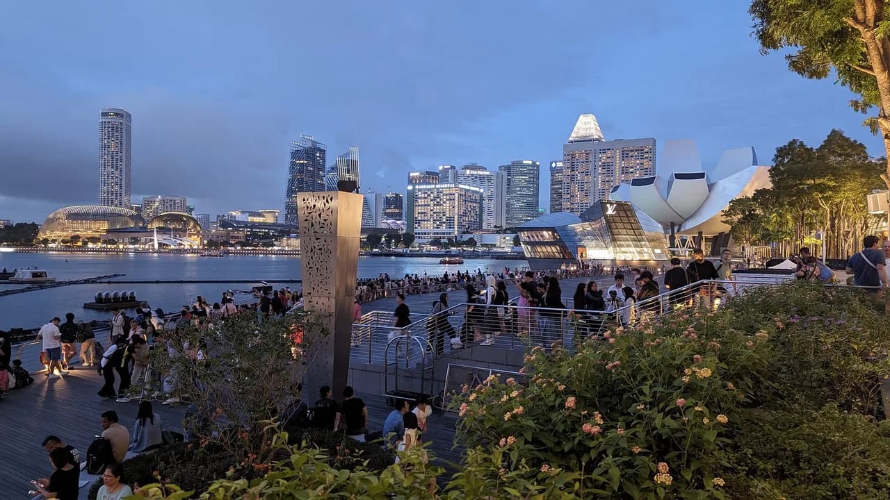 Singapore Packing List: What to Wear in Heat, Humidity and Rain