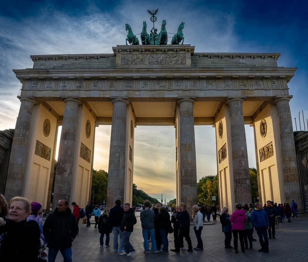 What to Wear in Berlin in May: Spring Packing Guide