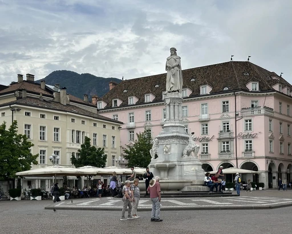 What to Wear in Bolzano in December: Winter Packing Guide