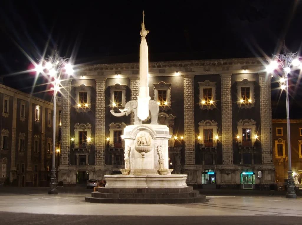 What to Wear in Catania in November: Packing for Rain and Chill