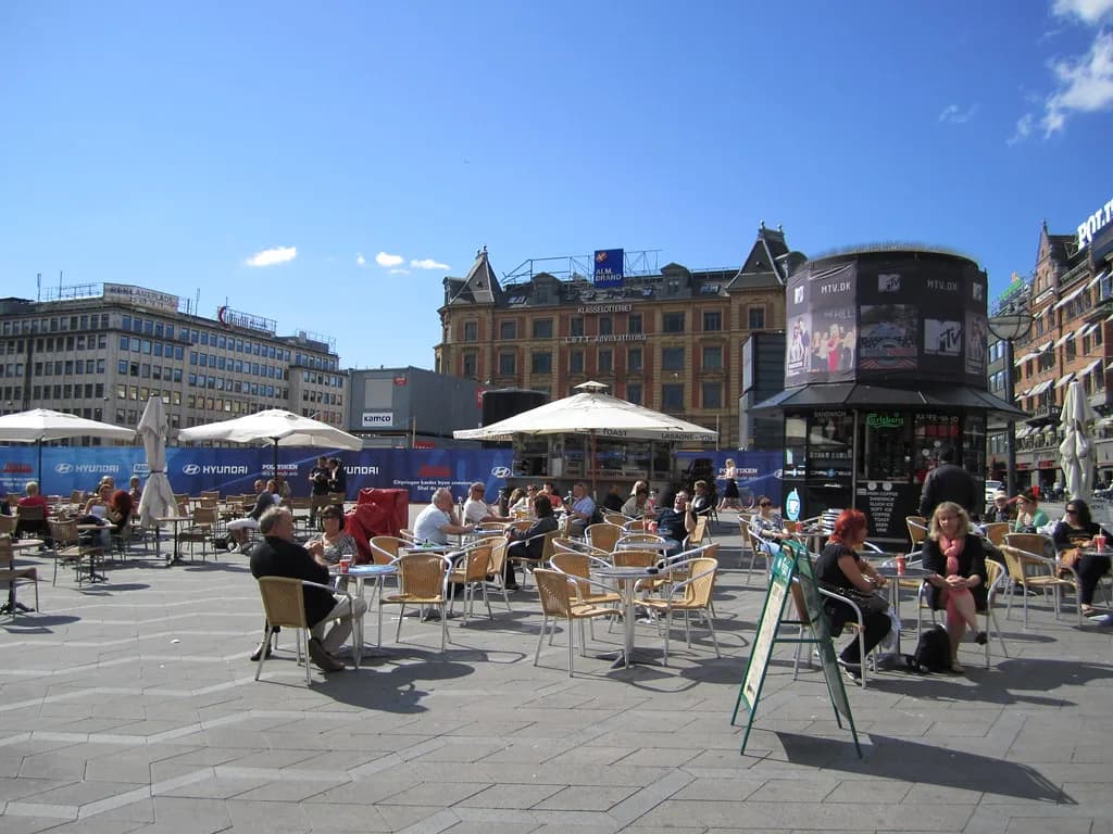 What to Wear in Copenhagen in April: Packing Guide