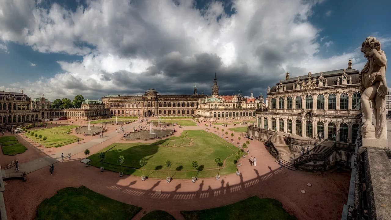 What to Wear in Dresden: Seasonal Packing Guide