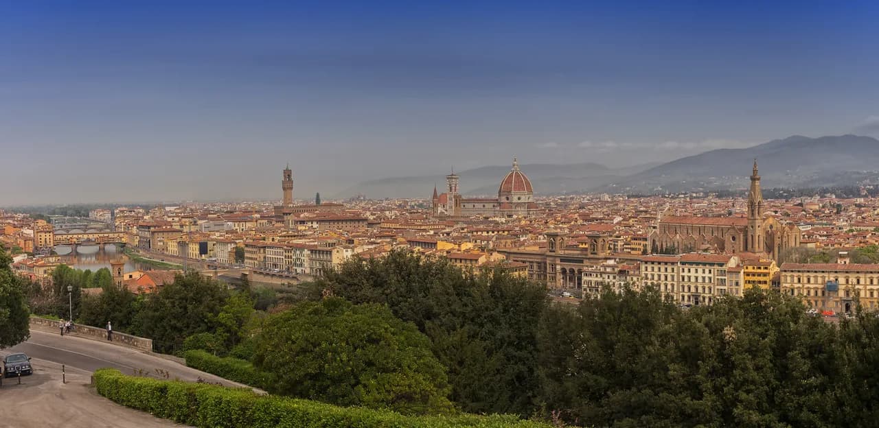 What to Wear in Florence in November: Packing Guide