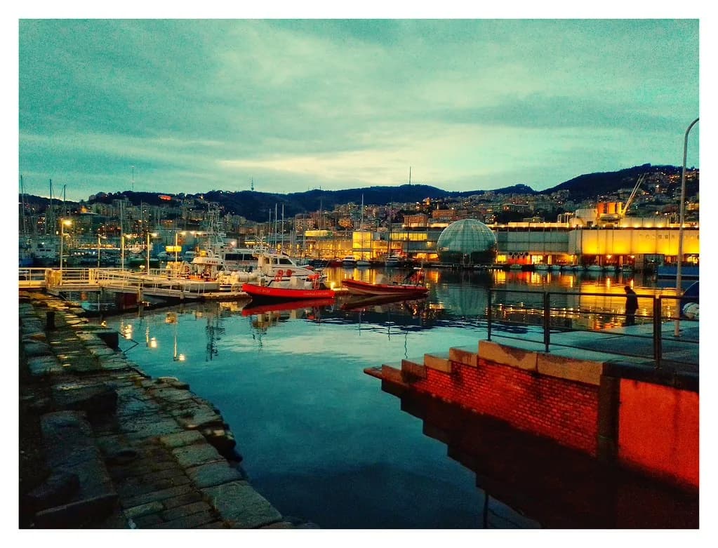 What to Wear in Genoa in December: Packing Guide
