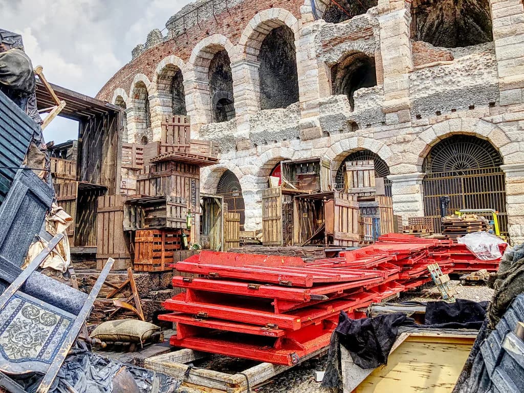 What to Wear in Verona in September: 9 Essential Packing Tips