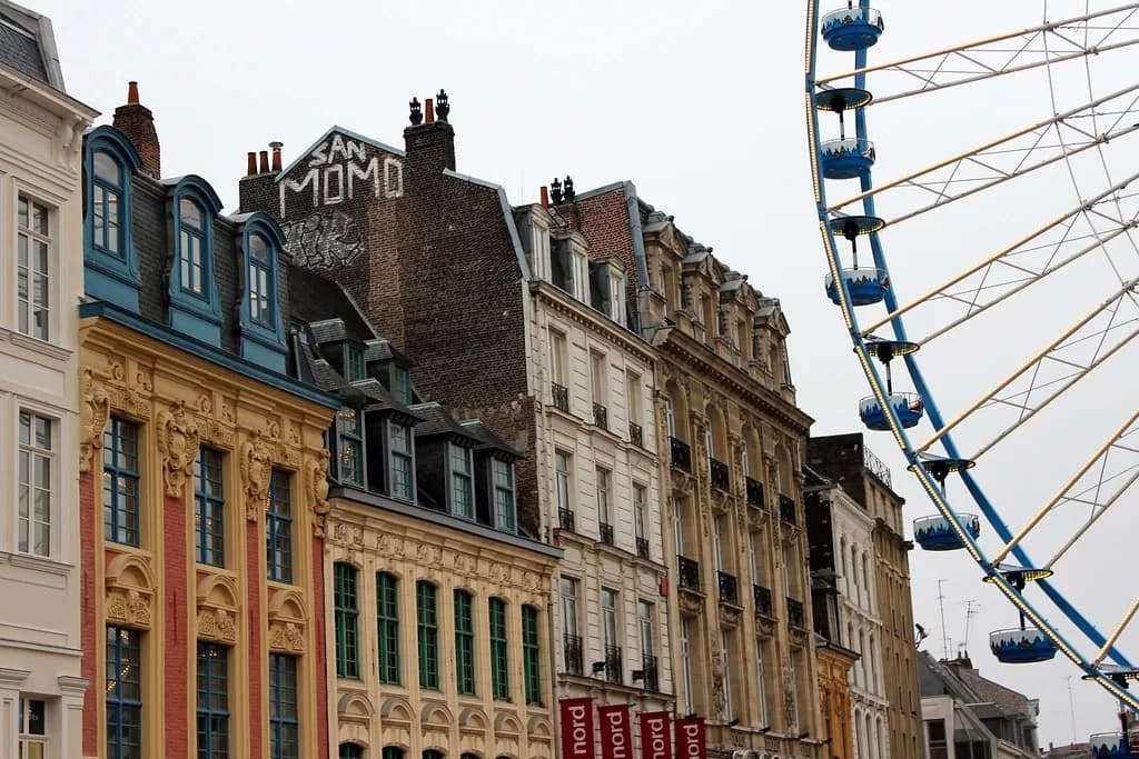 What to Wear in Lille in February: A Cold-Weather Packing Guide