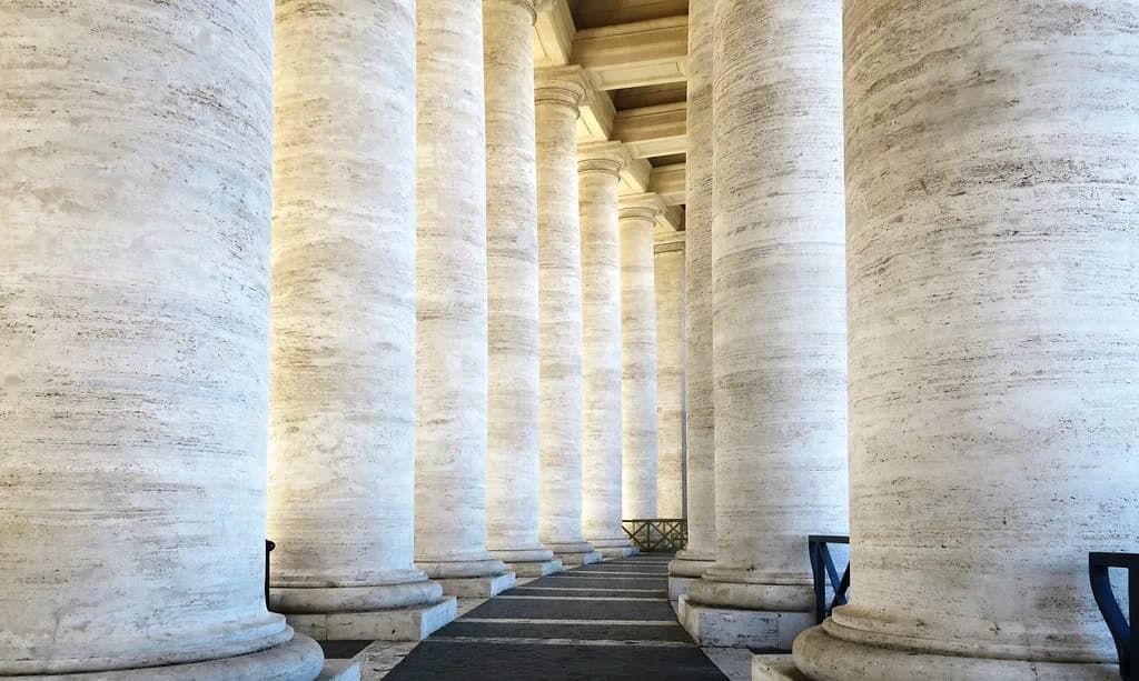 What to Wear in Rome in June: Embrace the Summer Heat