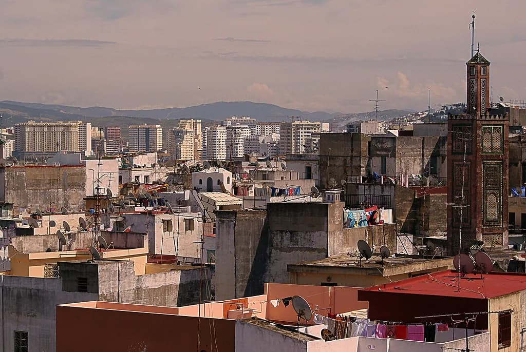 What to Wear in Tangier in October: Layers, Shoes and a Scarf