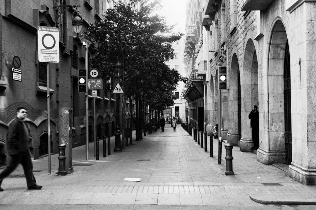 What to wear in Barcelona in April