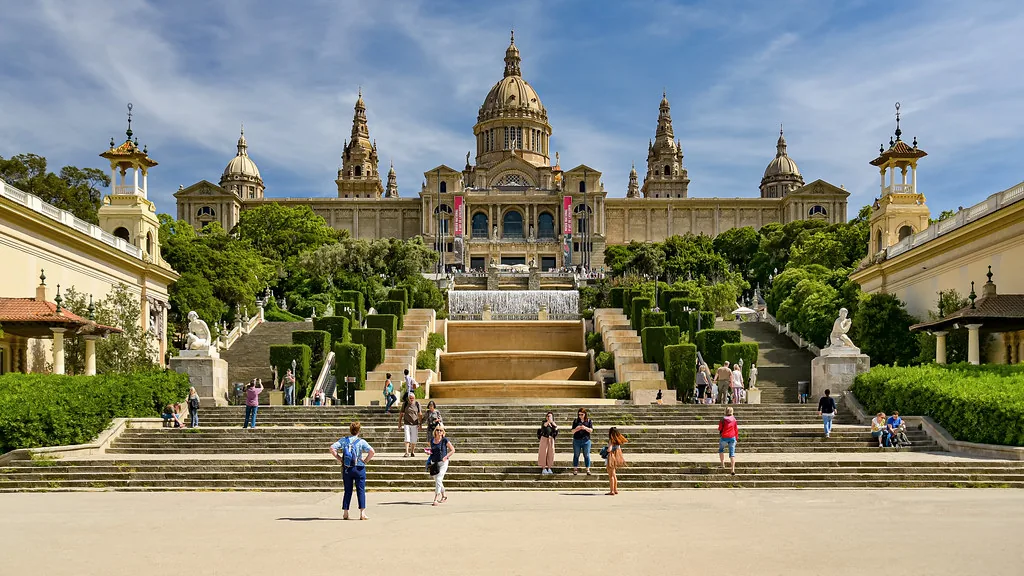 What to wear in Barcelona in June