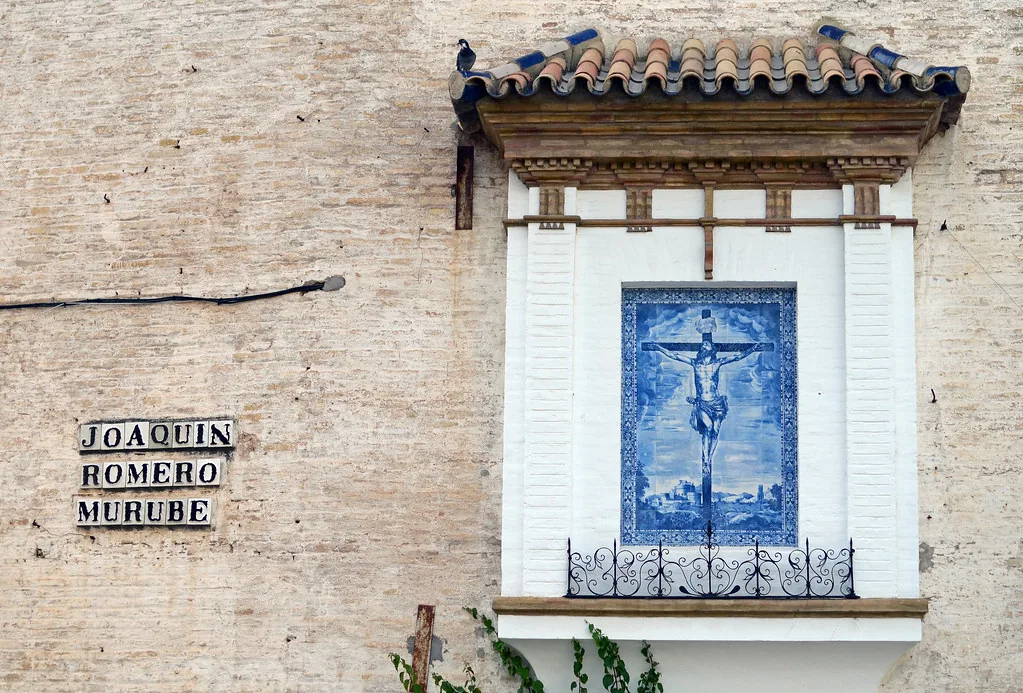 What to wear in Seville in April