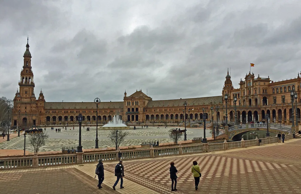 What to wear in Seville in December