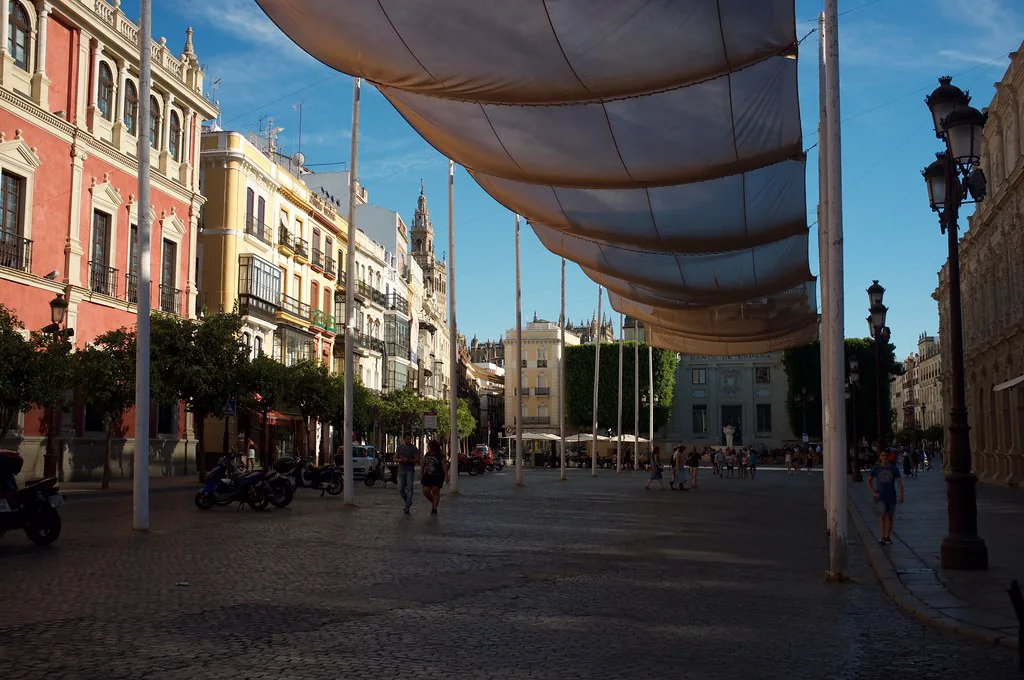 What to wear in Seville in March