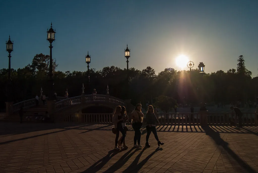 What to wear in Seville in March
