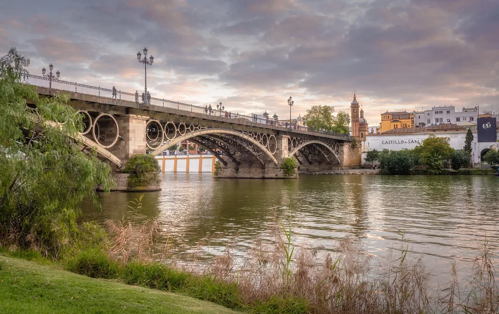 What to wear in Seville in November